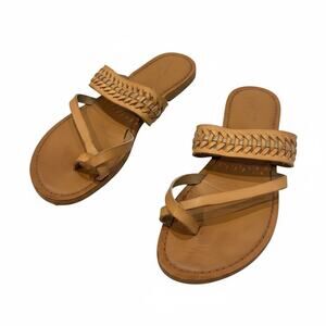 Universal Thread Women’s Tan Leather Slide Sandals Woven Strap Size 6 Flat